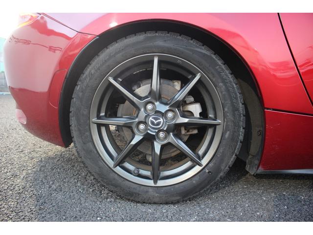 ロードスター Sレザーパッケージ マツダコネクト 6速MT 純正7インチナビ BOSEサウンド ブラインドスポットモニター レーンキープアシスト 温熱黒革 LEDヘッドライト フルセグTV ETC 純正16インチアルミ(16枚目)