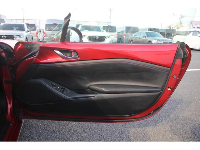 ロードスター Sレザーパッケージ マツダコネクト 6速MT 純正7インチナビ BOSEサウンド ブラインドスポットモニター レーンキープアシスト 温熱黒革 LEDヘッドライト フルセグTV ETC 純正16インチアルミ(25枚目)