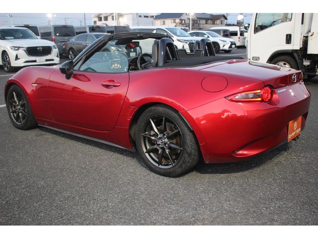 ロードスター Sレザーパッケージ マツダコネクト 6速MT 純正7インチナビ BOSEサウンド ブラインドスポットモニター レーンキープアシスト 温熱黒革 LEDヘッドライト フルセグTV ETC 純正16インチアルミ(35枚目)