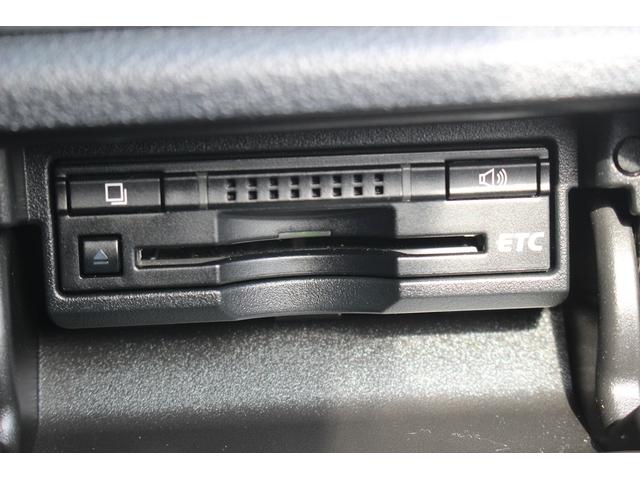 クラウンハイブリッド アスリートＧ　純正８インチナビ　バックカメラ　フルセグＴＶ　シートヒーター　シートエアコン　黒革シート　純正ＯＰ１８インチアルミホイール　ＬＥＤヘッドライト　オートクルーズコントロール　ＥＴＣ　オートライト（3枚目）