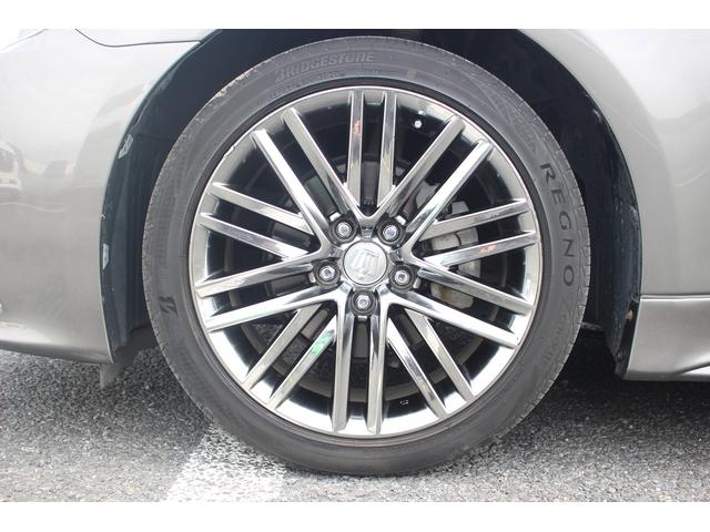 クラウンハイブリッド アスリートＧ　純正８インチナビ　バックカメラ　フルセグＴＶ　シートヒーター　シートエアコン　黒革シート　純正ＯＰ１８インチアルミホイール　ＬＥＤヘッドライト　オートクルーズコントロール　ＥＴＣ　オートライト（19枚目）