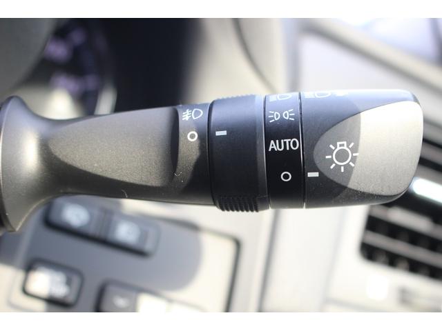 クラウンハイブリッド アスリートＧ　純正８インチナビ　バックカメラ　フルセグＴＶ　シートヒーター　シートエアコン　黒革シート　純正ＯＰ１８インチアルミホイール　ＬＥＤヘッドライト　オートクルーズコントロール　ＥＴＣ　オートライト（59枚目）