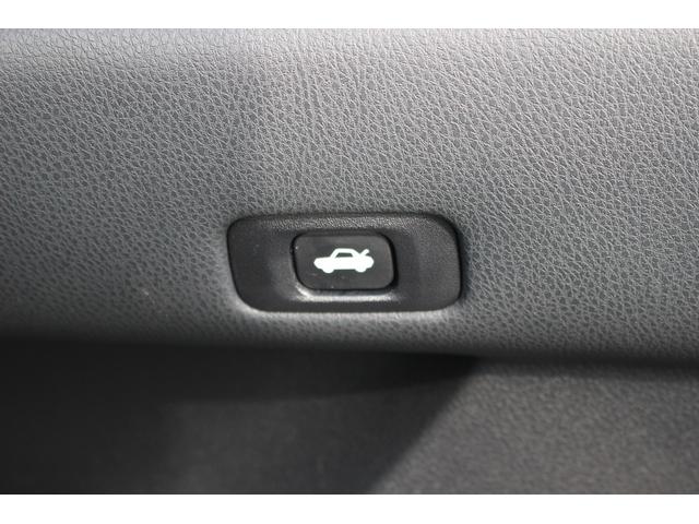 クラウンハイブリッド アスリートＧ　純正８インチナビ　バックカメラ　フルセグＴＶ　シートヒーター　シートエアコン　黒革シート　純正ＯＰ１８インチアルミホイール　ＬＥＤヘッドライト　オートクルーズコントロール　ＥＴＣ　オートライト（69枚目）