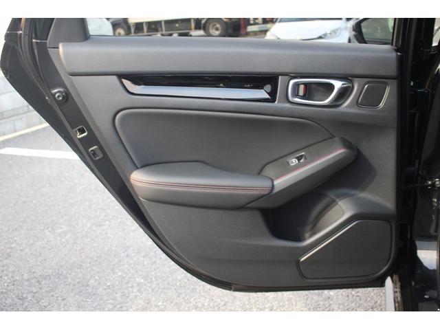 シビック RS 後期型 禁煙車 6MT BOSE 純正9型ナビ ブラックハーフレザー シートヒーター バックカメラ ETC2.0 フルセグTV レーダークルーズコントロール LEDヘッドライト シートヒーター(31枚目)
