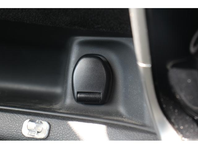 セレナ ライダー 禁煙車 純正9型ナビ フルセグTY 後席モニター 片側電動スライド 衝突軽減ブレーキ LEDヘッドライト クルーズコントロール ビルトインETC Bluetooth接続 USBポート(52枚目)