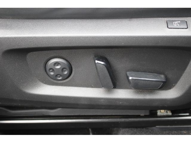 アウトランダーPHEV P パノラマサンルーフ マイパイロット eアシスト BOSEプレミアムサウンド 純正9型ナビ 360°カメラ 黒革シート ハンズフリーパワーバックドア レーダークルーズコントロール(63枚目)