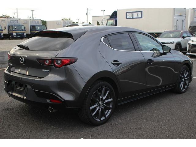 MAZDA3ファストバック XDプロアクティブ 後期型 禁煙車 オプション10.25型純正ナビ フルセグTV 全周囲カメラ シートヒーター シートヒーター 純正18インチアルミホイール パワーシート LEDヘッドライト クリアランスソナー(14枚目)