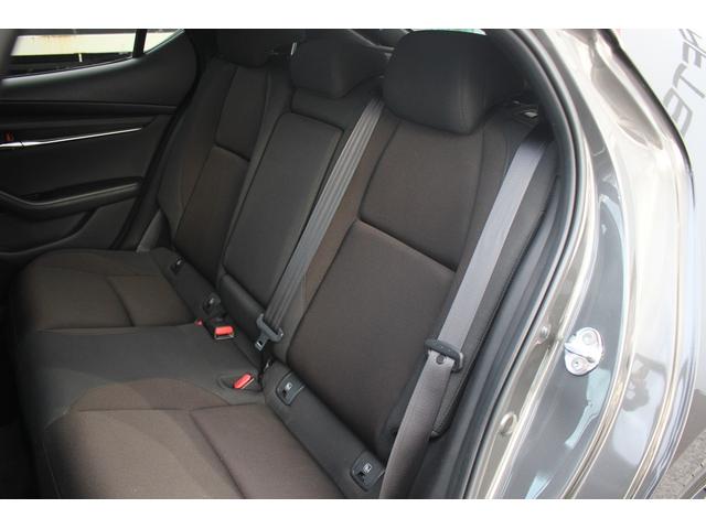 MAZDA3ファストバック XDプロアクティブ 後期型 禁煙車 オプション10.25型純正ナビ フルセグTV 全周囲カメラ シートヒーター シートヒーター 純正18インチアルミホイール パワーシート LEDヘッドライト クリアランスソナー(33枚目)