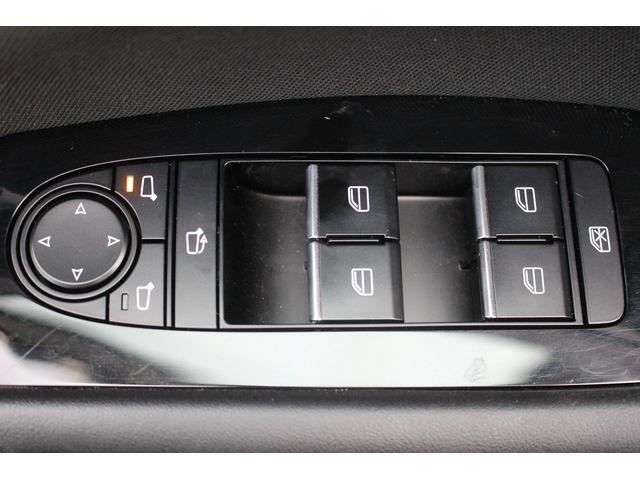 MAZDA3ファストバック XDプロアクティブ 後期型 禁煙車 オプション10.25型純正ナビ フルセグTV 全周囲カメラ シートヒーター シートヒーター 純正18インチアルミホイール パワーシート LEDヘッドライト クリアランスソナー(60枚目)