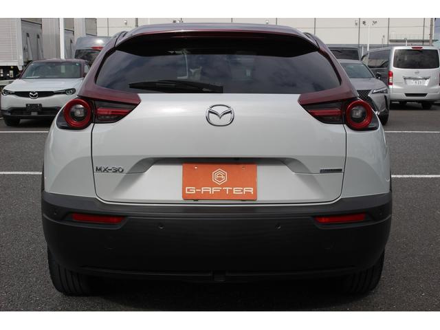 MX-30 100周年特別記念車 禁煙車 純正8.8インチナビ アラウンドビューモニター フルセグTV メモリー機能付きパワーシート レーダークルーズコントロール BOSEサウンドシステム ETC ステアリングヒーター(12枚目)