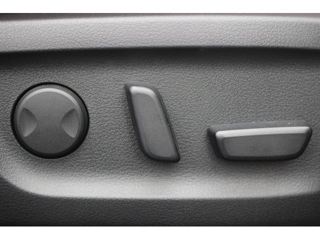 MX-30 100周年特別記念車 禁煙車 純正8.8インチナビ アラウンドビューモニター フルセグTV メモリー機能付きパワーシート レーダークルーズコントロール BOSEサウンドシステム ETC ステアリングヒーター(67枚目)