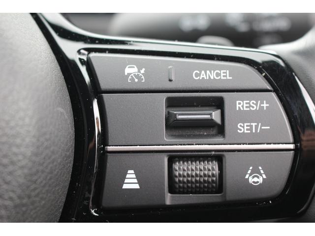 アコード e:HEV 禁煙車 純正12.3型ディスプレイ BOSEサウンド 全周囲カメラ フルセグTV レーダークルーズコントロール ETC2.0 LEDヘッドライト クリアランスソナー 純正18インチアルミ(4枚目)