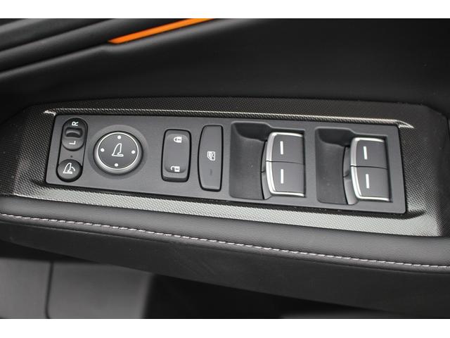 アコード e:HEV 禁煙車 純正12.3型ディスプレイ BOSEサウンド 全周囲カメラ フルセグTV レーダークルーズコントロール ETC2.0 LEDヘッドライト クリアランスソナー 純正18インチアルミ(60枚目)