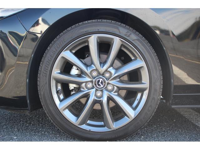 MAZDA3ファストバック XDプロアクティブ 後期型 禁煙車 純正10.25インチナビ フルセグTV 全周囲カメラ レーダークルーズコントロール シートヒーター ブラインドスポットモニター ETC 純正18インチアルミホイール パワーシート(12枚目)