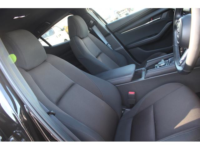 MAZDA3ファストバック XDプロアクティブ 後期型 禁煙車 純正10.25インチナビ フルセグTV 全周囲カメラ レーダークルーズコントロール シートヒーター ブラインドスポットモニター ETC 純正18インチアルミホイール パワーシート(22枚目)