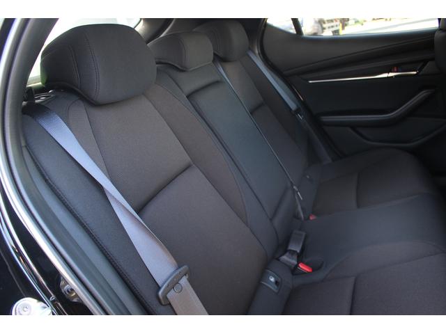 MAZDA3ファストバック XDプロアクティブ 後期型 禁煙車 純正10.25インチナビ フルセグTV 全周囲カメラ レーダークルーズコントロール シートヒーター ブラインドスポットモニター ETC 純正18インチアルミホイール パワーシート(25枚目)