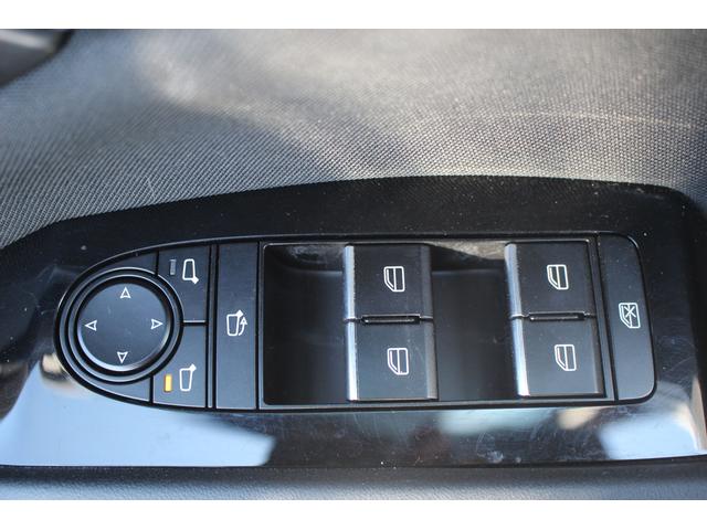 MAZDA3ファストバック XDプロアクティブ 後期型 禁煙車 純正10.25インチナビ フルセグTV 全周囲カメラ レーダークルーズコントロール シートヒーター ブラインドスポットモニター ETC 純正18インチアルミホイール パワーシート(58枚目)