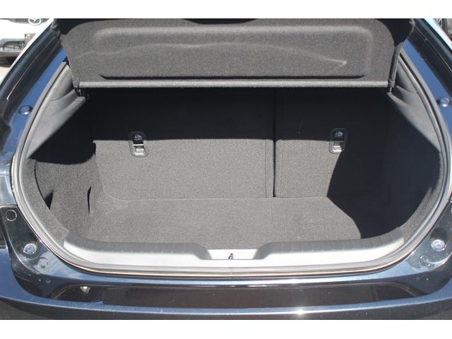 MAZDA3ファストバック XDプロアクティブ 後期型 禁煙車 純正10.25インチナビ フルセグTV 全周囲カメラ レーダークルーズコントロール シートヒーター ブラインドスポットモニター ETC 純正18インチアルミホイール パワーシート(65枚目)