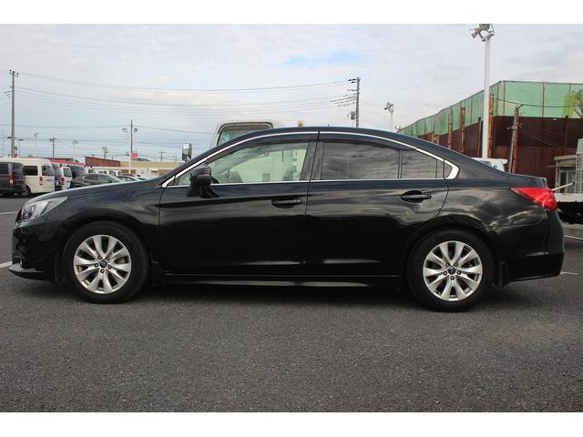 レガシィB4 ベースグレード 禁煙車 メーカーナビ フルセグTV バックカメラ シートヒーター レーダークルーズコントロール 衝突軽減ブレーキ 純正17インチアルミホイール LEDヘッドライト 黒本革シート パワーシート(11枚目)