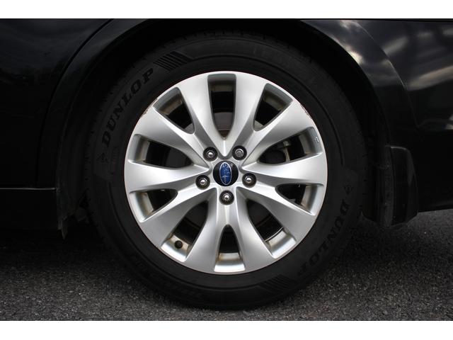 レガシィB4 ベースグレード 禁煙車 メーカーナビ フルセグTV バックカメラ シートヒーター レーダークルーズコントロール 衝突軽減ブレーキ 純正17インチアルミホイール LEDヘッドライト 黒本革シート パワーシート(18枚目)