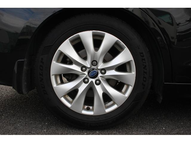 レガシィB4 ベースグレード 禁煙車 メーカーナビ フルセグTV バックカメラ シートヒーター レーダークルーズコントロール 衝突軽減ブレーキ 純正17インチアルミホイール LEDヘッドライト 黒本革シート パワーシート(19枚目)