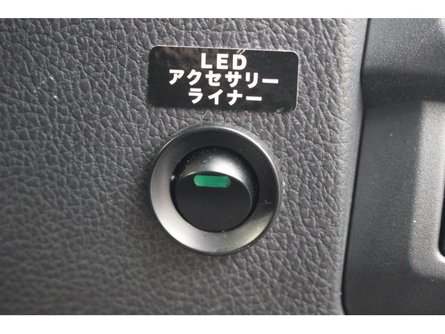 レガシィB4 ベースグレード 禁煙車 メーカーナビ フルセグTV バックカメラ シートヒーター レーダークルーズコントロール 衝突軽減ブレーキ 純正17インチアルミホイール LEDヘッドライト 黒本革シート パワーシート(55枚目)