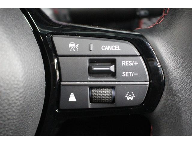 シビック RS 禁煙車 ワンオーナー 6MT 純正9インチディスプレイ バックカメラ フルセグTV BOSEサウンドシステム LEDヘッドライト ETC2.0 純正18インチアルミホイール クリアランスソナー(4枚目)