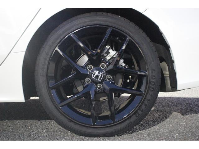 シビック RS 禁煙車 ワンオーナー 6MT 純正9インチディスプレイ バックカメラ フルセグTV BOSEサウンドシステム LEDヘッドライト ETC2.0 純正18インチアルミホイール クリアランスソナー(15枚目)