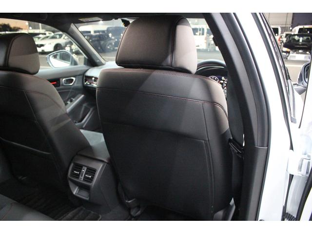 シビック RS 禁煙車 ワンオーナー 6MT 純正9インチディスプレイ バックカメラ フルセグTV BOSEサウンドシステム LEDヘッドライト ETC2.0 純正18インチアルミホイール クリアランスソナー(27枚目)