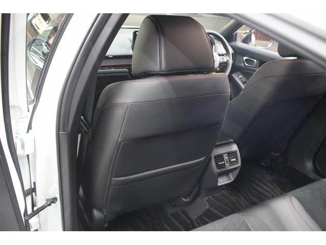 シビック RS 禁煙車 ワンオーナー 6MT 純正9インチディスプレイ バックカメラ フルセグTV BOSEサウンドシステム LEDヘッドライト ETC2.0 純正18インチアルミホイール クリアランスソナー(33枚目)