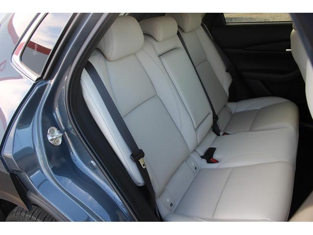 CX-30 20S Lパッケージ 禁煙車 純正10.25型ナビ 全周囲カメラ フルセグTV 白革シート 電動リアゲート レーダークルーズコントロール ETC LEDヘッドライト ステアリングヒーター 衝突軽減ブレーキ(30枚目)