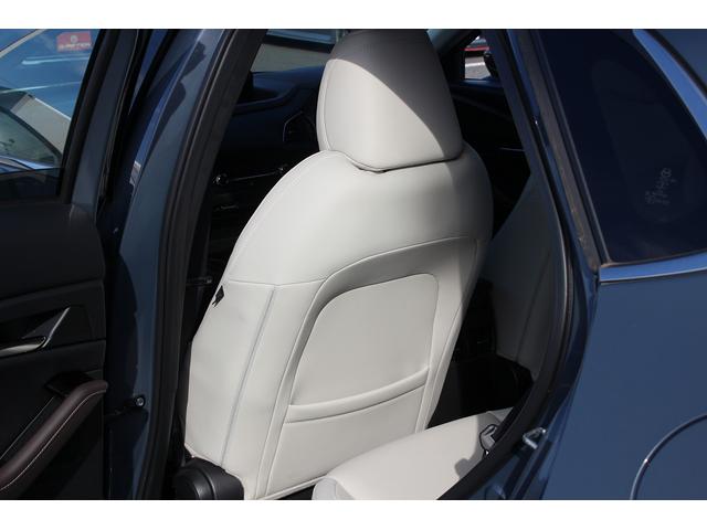 CX-30 20S Lパッケージ 禁煙車 純正10.25型ナビ 全周囲カメラ フルセグTV 白革シート 電動リアゲート レーダークルーズコントロール ETC LEDヘッドライト ステアリングヒーター 衝突軽減ブレーキ(32枚目)