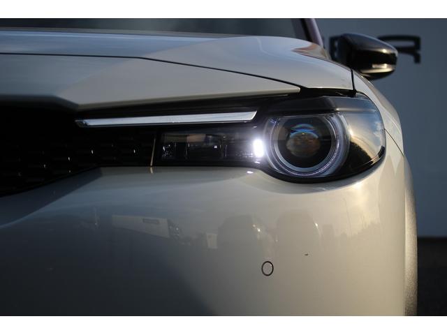 MX-30 100周年特別記念車 禁煙車 メーカー8.8インチセンターディスプレイ BOSEプレミアムサウンドシステム レーダークルーズコントロール アラウンドビューモニター ETC2.0 純正18インチアルミホイール(22枚目)