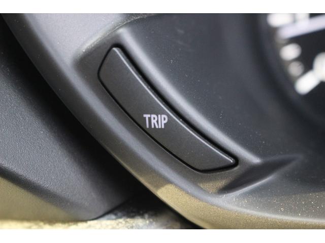 MX-30 100周年特別記念車 禁煙車 メーカー8.8インチセンターディスプレイ BOSEプレミアムサウンドシステム レーダークルーズコントロール アラウンドビューモニター ETC2.0 純正18インチアルミホイール(49枚目)