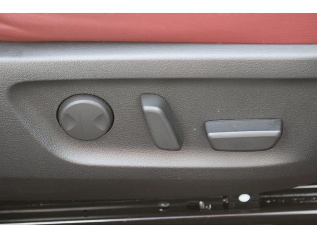 MX-30 100周年特別記念車 禁煙車 メーカー8.8インチセンターディスプレイ BOSEプレミアムサウンドシステム レーダークルーズコントロール アラウンドビューモニター ETC2.0 純正18インチアルミホイール(67枚目)