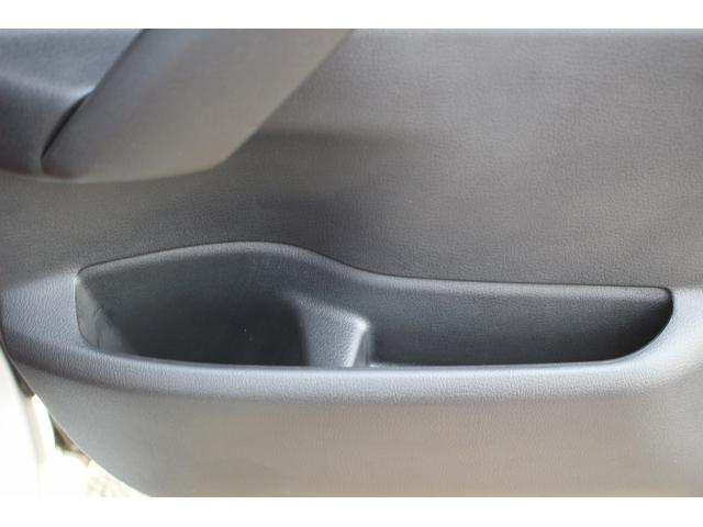 MX-30 100周年特別記念車 禁煙車 メーカー8.8インチセンターディスプレイ BOSEプレミアムサウンドシステム レーダークルーズコントロール アラウンドビューモニター ETC2.0 純正18インチアルミホイール(69枚目)