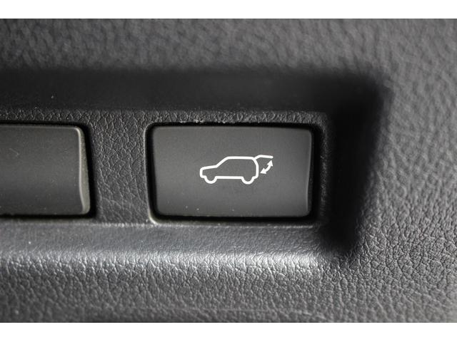 UX UX300e バージョンL 禁煙車 マークレビンソンサウンド メーカー10.3型ナビ 全周囲カメラ 青白革シート ETC2.0 1500W給電 ブライドスポットモニター パワーシート シートヒーター シートエアコン(38枚目)