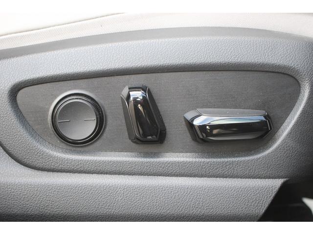 UX UX300e バージョンL 禁煙車 マークレビンソンサウンド メーカー10.3型ナビ 全周囲カメラ 青白革シート ETC2.0 1500W給電 ブライドスポットモニター パワーシート シートヒーター シートエアコン(57枚目)