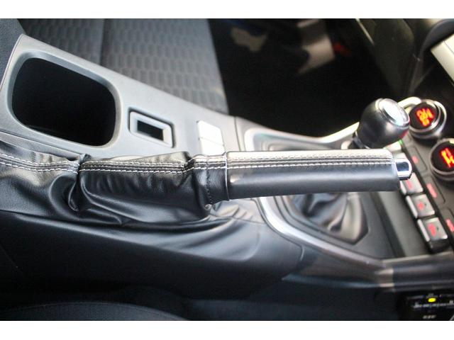 GR86 SZ 禁煙車 6速マニュアル 純正ナビ オートクルーズコントロール LEDヘッドライト Bluetooth接続 純正17インチアルミホイール ETC プッシュスタート フルセグTV スマートキー(56枚目)