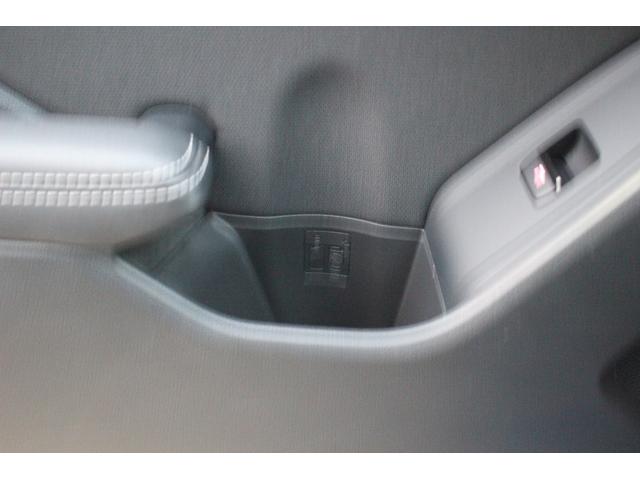 GR86 SZ 禁煙車 6速マニュアル 純正ナビ オートクルーズコントロール LEDヘッドライト Bluetooth接続 純正17インチアルミホイール ETC プッシュスタート フルセグTV スマートキー(58枚目)