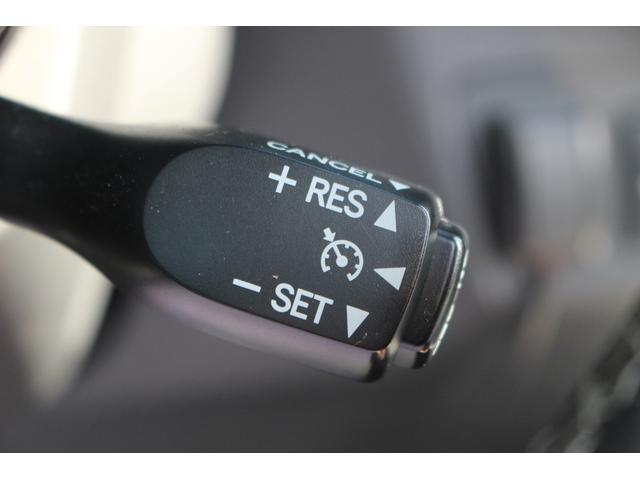 86 GR 後期型 禁煙車 6MT オートクルーズコントロール LEDヘッドライト RECAROバケットシート プッシュスタート ETC プッシュスタート 社外18インチアルミホイール オートエアコン(5枚目)