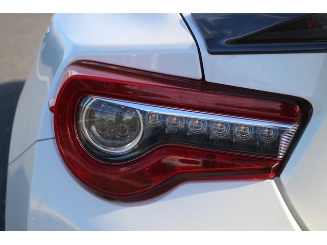 86 GR 後期型 禁煙車 6MT オートクルーズコントロール LEDヘッドライト RECAROバケットシート プッシュスタート ETC プッシュスタート 社外18インチアルミホイール オートエアコン(27枚目)