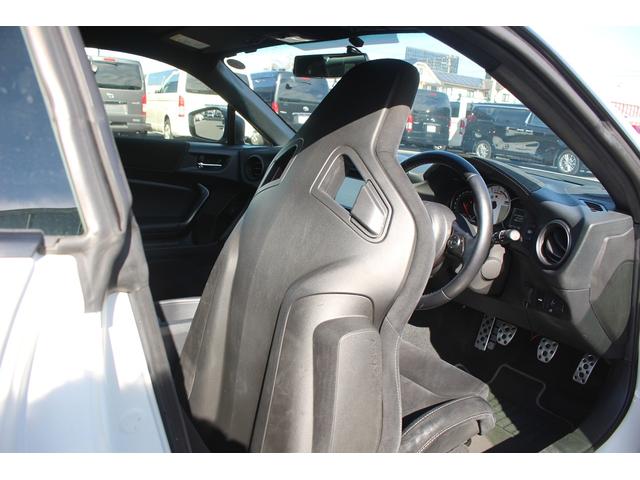 86 GR 後期型 禁煙車 6MT オートクルーズコントロール LEDヘッドライト RECAROバケットシート プッシュスタート ETC プッシュスタート 社外18インチアルミホイール オートエアコン(33枚目)