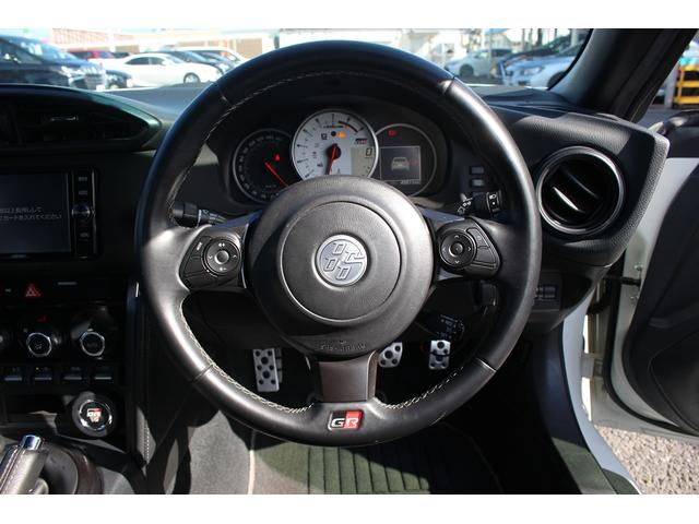 86 GR 後期型 禁煙車 6MT オートクルーズコントロール LEDヘッドライト RECAROバケットシート プッシュスタート ETC プッシュスタート 社外18インチアルミホイール オートエアコン(41枚目)