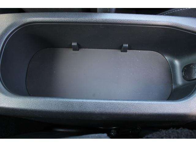 86 GR 後期型 禁煙車 6MT オートクルーズコントロール LEDヘッドライト RECAROバケットシート プッシュスタート ETC プッシュスタート 社外18インチアルミホイール オートエアコン(60枚目)