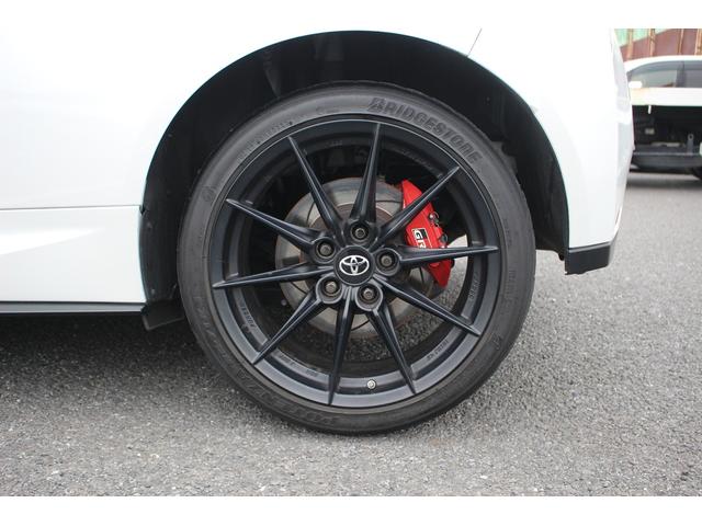 GRヤリス RZ ハイパフォーマンス 禁煙車 ワンオーナー 純正8インチディスプレイオーディオ JBLサウンドシステム LEDヘッドライト 純正18インチBBS製アルミホイール カーボンルーフ GRフロントスポイラー(19枚目)