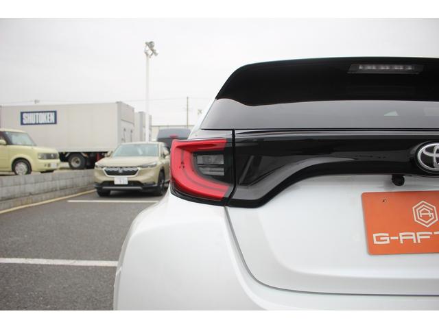 GRヤリス RZ ハイパフォーマンス 禁煙車 ワンオーナー 純正8インチディスプレイオーディオ JBLサウンドシステム LEDヘッドライト 純正18インチBBS製アルミホイール カーボンルーフ GRフロントスポイラー(27枚目)