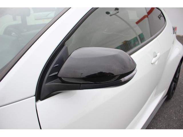 GRヤリス RZ ハイパフォーマンス 禁煙車 ワンオーナー 純正8インチディスプレイオーディオ JBLサウンドシステム LEDヘッドライト 純正18インチBBS製アルミホイール カーボンルーフ GRフロントスポイラー(30枚目)