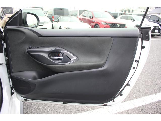 GRヤリス RZ ハイパフォーマンス 禁煙車 ワンオーナー 純正8インチディスプレイオーディオ JBLサウンドシステム LEDヘッドライト 純正18インチBBS製アルミホイール カーボンルーフ GRフロントスポイラー(32枚目)