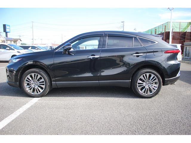 ハリアーハイブリッド Z 後期型 禁煙車 純正12.3インチナビ 調光パノラマルーフ パノラミックビューモニター JBLサウンドシステム アダプティブクルーズコントール ETC2.0 フルセグTV 衝突軽減ブレーキ(12枚目)